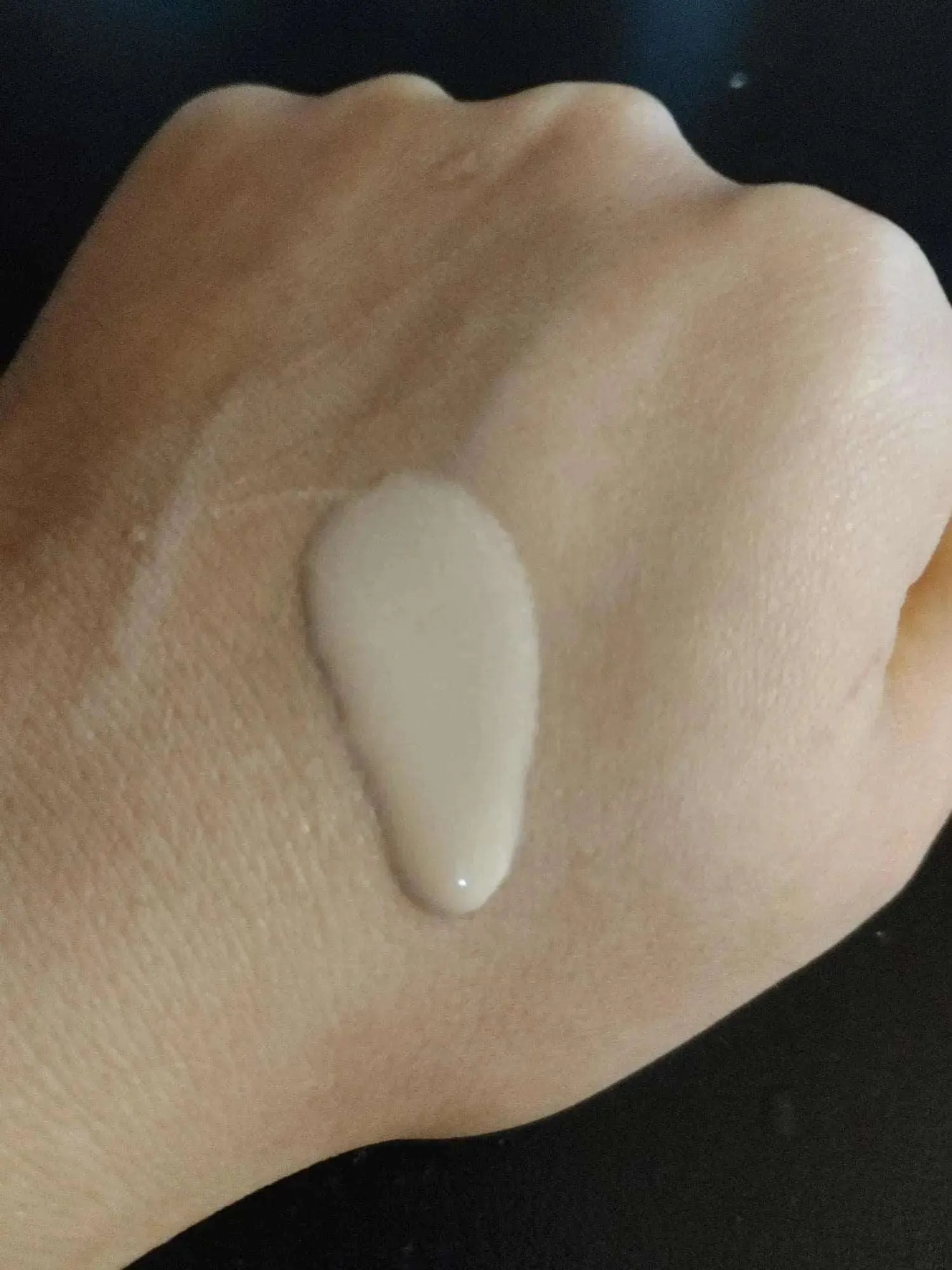 Beauty Factory Hyaluronic Acid Hydrating Skin Tone Correcting Essence